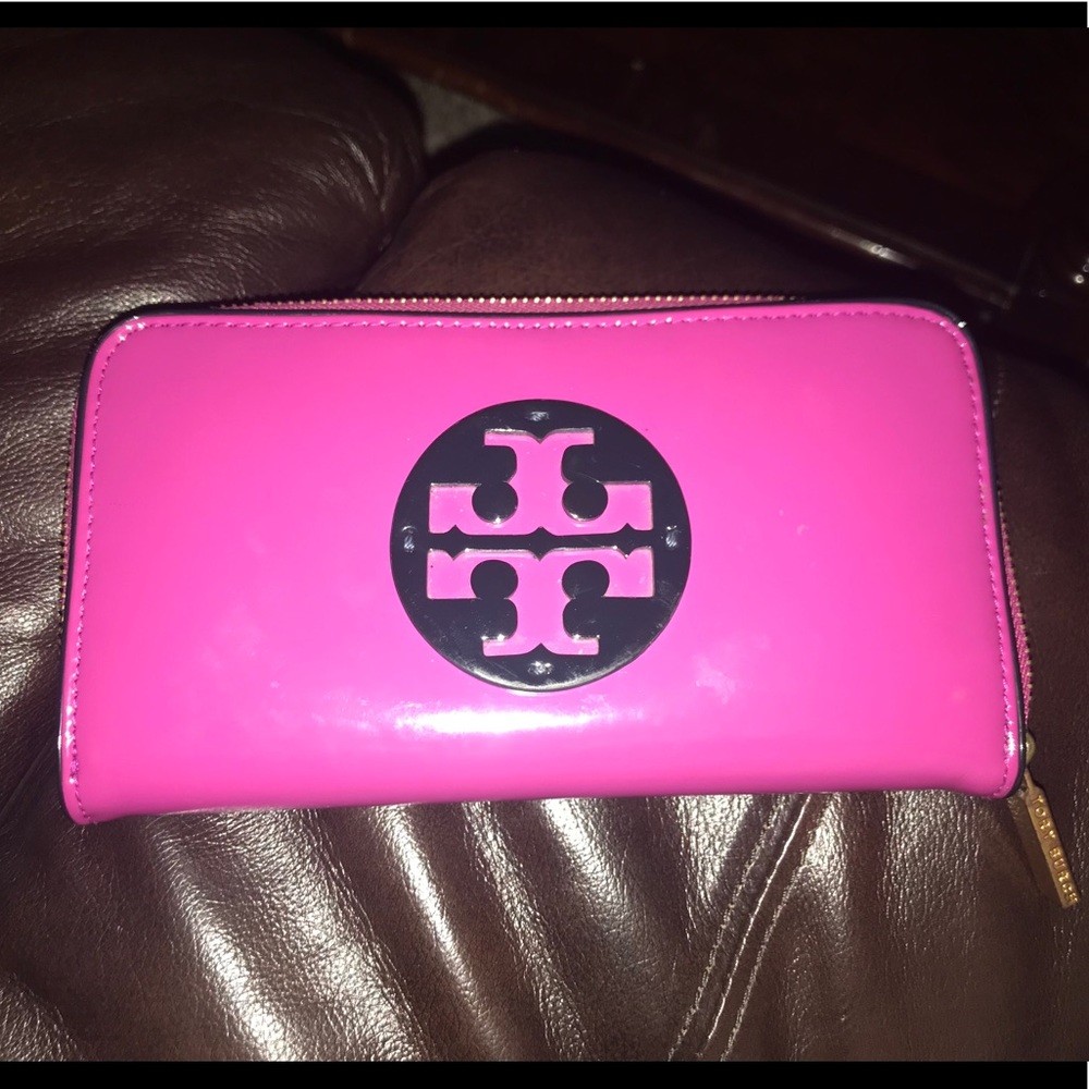 Tory Burch Wallet